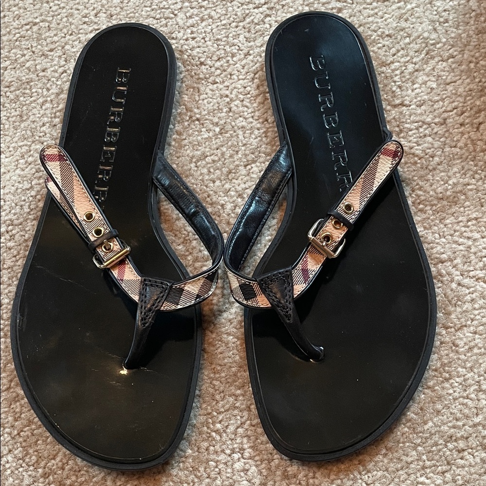 Burberry Black and Plaid Women's Sandals